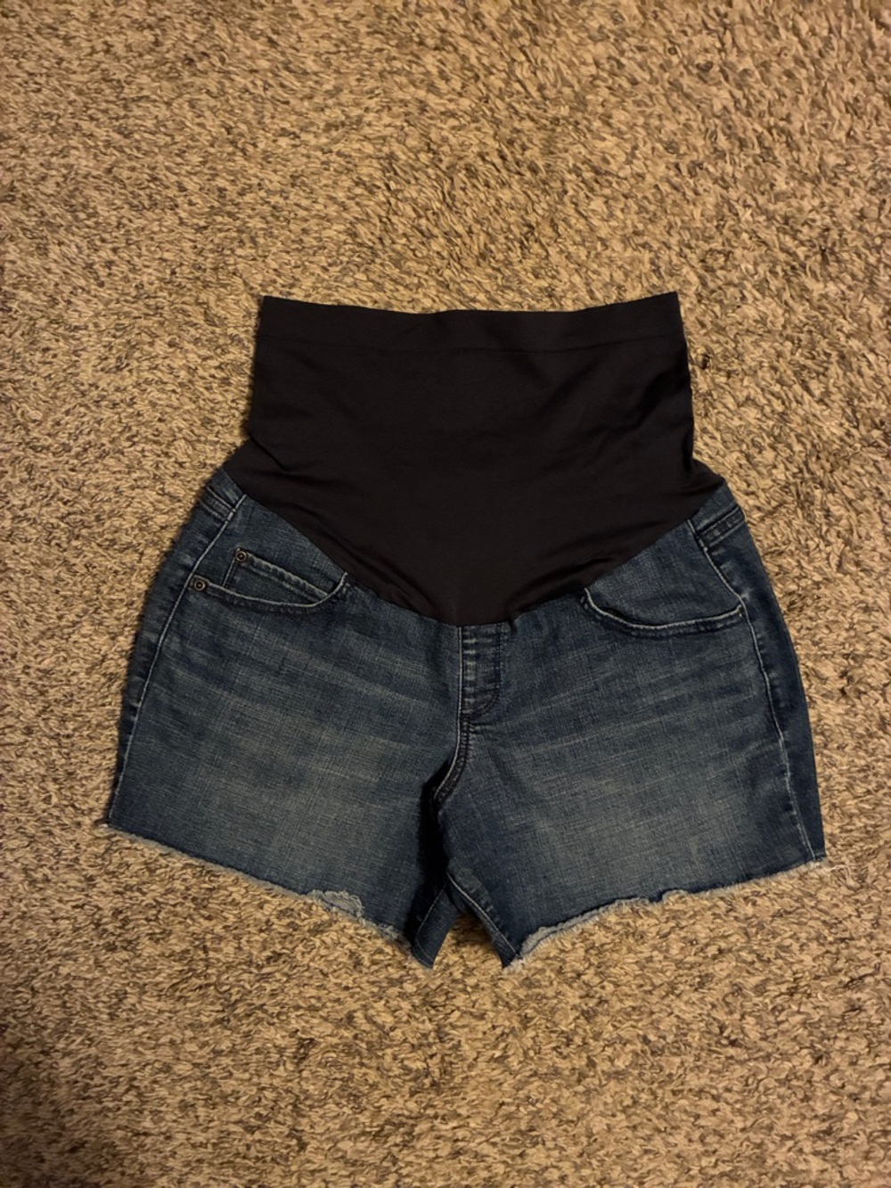 a:glow raw hem Maternity Denim Shorts - size 10